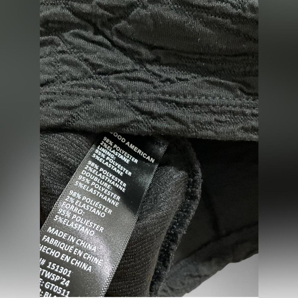 NWT GOOD AMERICAN SZ M Black Textured Square Neck Crop Top Goth Festival $129 - Picture 8 of 12